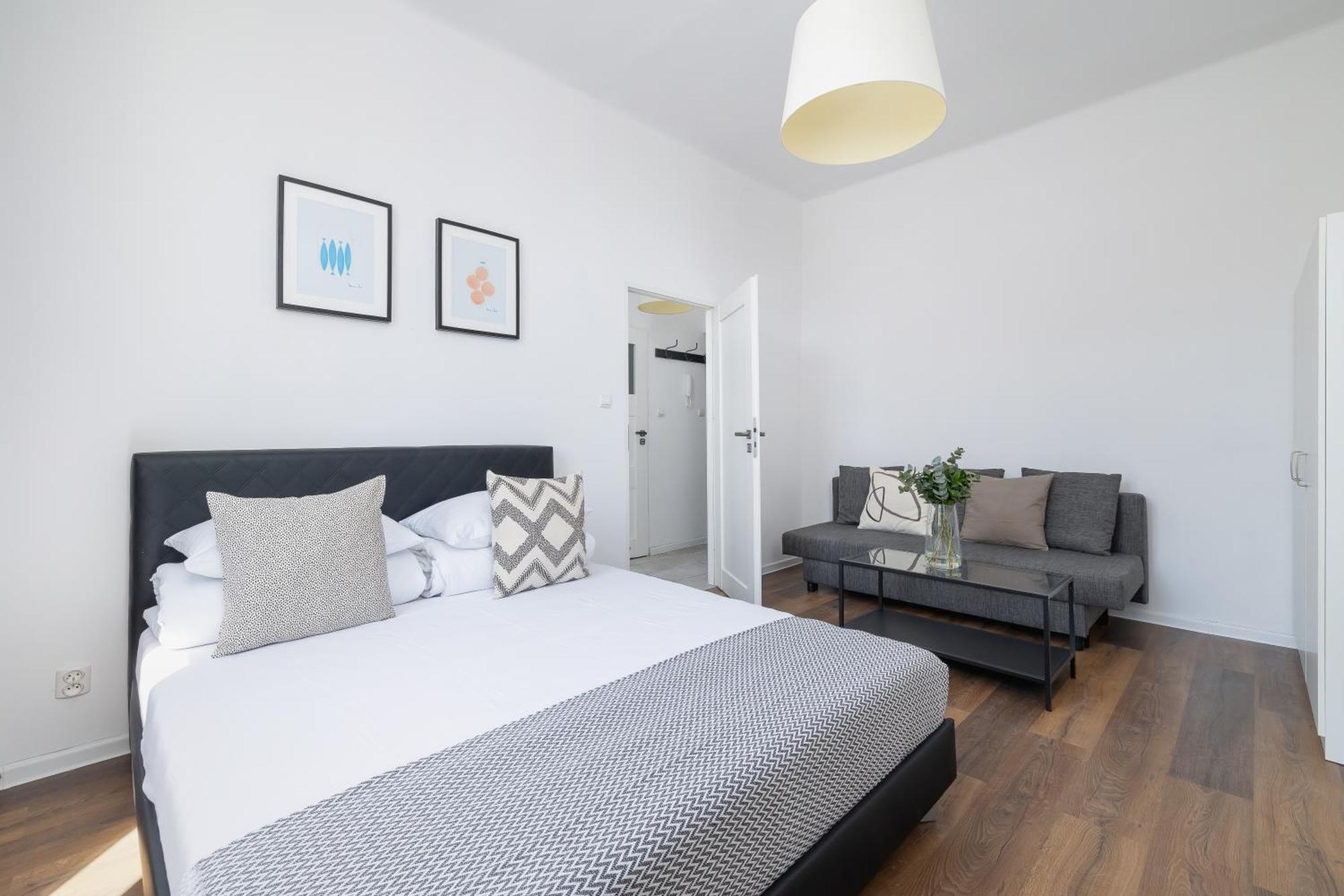 קרקוב 2-Bedroom Apartment - Dluga 65 מראה חיצוני תמונה